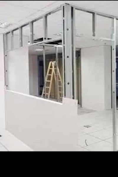 Reparo e manutenção em estruturas de gesso ou drywall